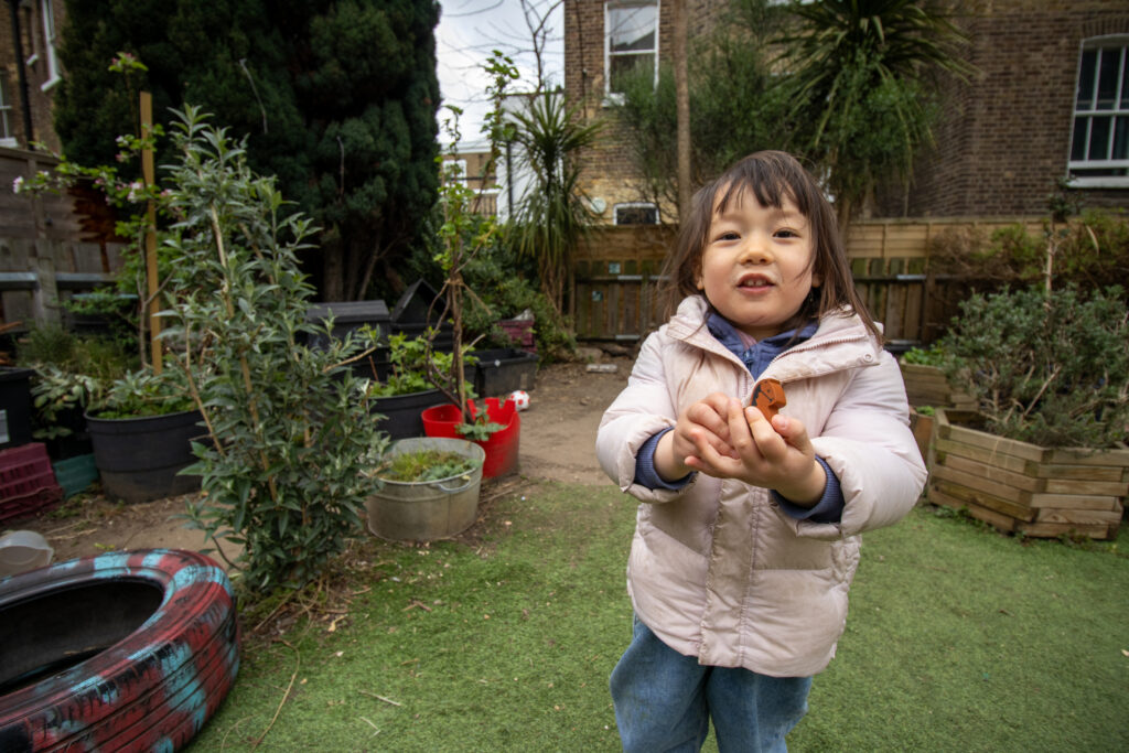 Learning about nature at LEYF Stockwell Gardens