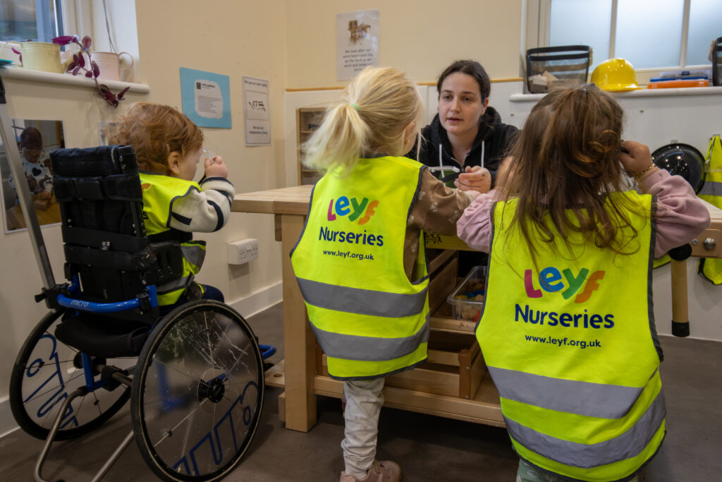 Leyf nursery children in florescent vests